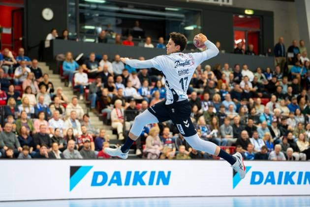 Handball I Men I Season 2025 2026 I DHB Cup I Round of 16 I TVB Stuttgart SG Flensburg Handewitt I 05 11 2025 Marko Grgic 17, SG Flensburg Handewitt in the throw Stuttgart Scharrena Baden Württemberg Germany Copyright: xLobeca MaxxPetershansx