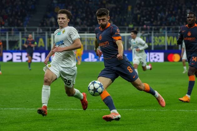 Champions League, Day 4, Milan, Stadio Giuseppe Meazza, 05-11-2025, Inter - Kairat Almaty, in the photo: Sucic and Shirobokov  Copyright: xGabrielexSiri IPAxSportx xipa-agency.netx xx IPA_67580212 IPA_Agency_IPA67580212