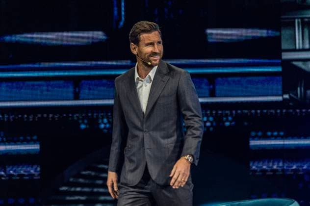 November 5, 2025, Fl, USA: Lionel Messi, world soccer champion, reacts as he enters the stage during the America Business Forum, inaugural U.S. edition, taking place Nov. 5Ã¢â‚¬6 at the Kaseya Center in Miami, on Wednesday Nov. 5, 2025. USA - ZUMAm67_ 20251105_zaf_m67_020 Copyright: xPedroxPortalx
