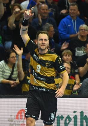 Julius Dierberg Dresden , HC Elbflorenz Dresden vs MT Melsungen, Handball, DHB Pokal, DHB, Cup, Season 2025 2026, Dresden, BallsportARENA Dresden, 05 11 2025,