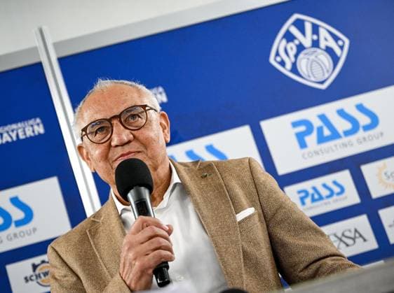 05 11 2025, xpsx, Viktoria Aschaffenburg General Meeting, v l Felix Magath Aschaffenburg Bavaria Germany DEU