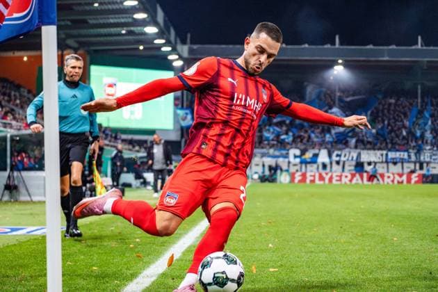28 10 25 1 FC Heidenheim Hamburg SV Germany, Heidenheim, 28 10 2025, Soccer, DFB Cup, Season 2025 2026, 1 FC Heidenheim Hamburg SV 0 1 Arijon Ibrahimovic 1 FC Heidenheim