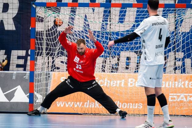 Balingen DHB Cup Round of 16 HBW Balingen THW Kiel Goalkeeper Andreas Wolff THW Kiel Balingen Baden Württemberg Germany