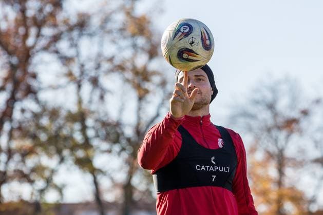 Cottbus, Germany 06 November 2025 3 Liga 2025 2026 FC Energie Cottbus Training In the picture Timmy Thiele Energie Cottbus Brandenburg Copyright: xFotostandx xWeilandx