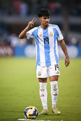 Football, Junior U 17 World Cup 2025 in Doha Qatar Preliminary round 06 11 2025 Group D Argentina Tunisia Armando Guener Argentina Borussia Moenchengladbach