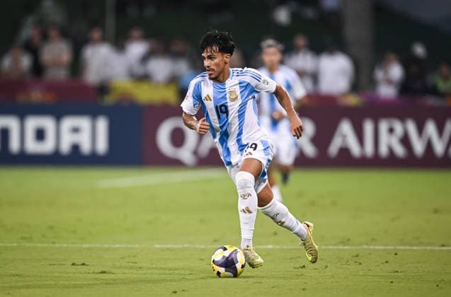 Football, Junior U 17 World Cup 2025 in Doha Qatar Preliminary round 06 11 2025 Group D Argentina Tunisia Armando Guener Argentina Borussia Moenchengladbach