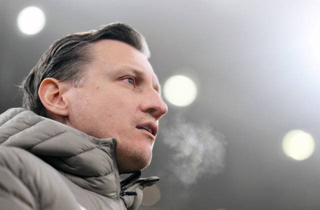 Russia Soccer Cup Spartak - Lokomotiv 9041016 06.11.2025 Lokomotiv s head coach Mikhail Galaktiononov waits before the Russian Cup quarterfinal soccer match between Spartak Moscow and Lokomotiv Moscow, in Moscow, Russia. Grigory Sysoev Sputnik Moscow Russia  Copyright: xGrigoryxSysoevx