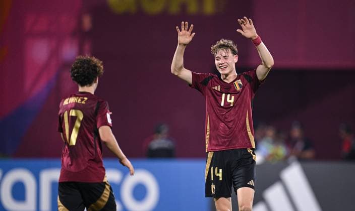 Football, Junior U 17 World Cup 2025 in Doha Qatar Preliminary round 06 11 2025 Group D Belgium Fiji JUBEL Belgium Goalscorer 0 4 Loic Alvarez left and Daan Braspenning right
