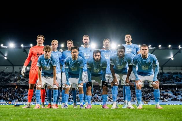 251106 The starting eleven of Malmö FF ahead of the UEFA Europa League football match between Malmö FF and Panathinaikos on November 6, 2025 in Malmö Photo Petter Arvidson BILDBYRAN kod PA PA1108 fotboll football soccer fotball uefa europa league europa league malmö ff panathinaikos bbeng  Copyright: PETTERxARVIDSON BB251106PA047