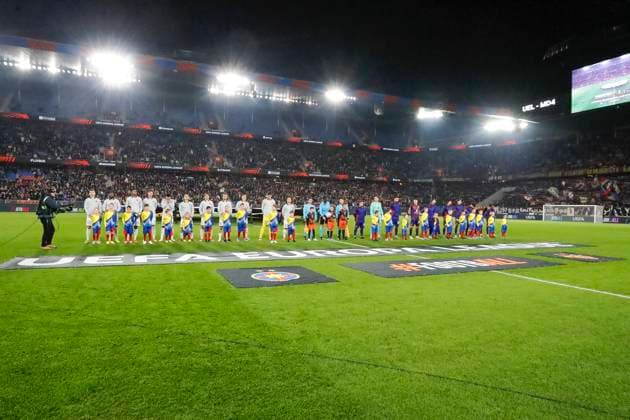 Starting line-up FCSB Bucharest and FC Basel , Switzerland, Football, UEFA Europa League, Matchday 4, 2025 2026, FC Basel vs FCSB Bucharest, 06 11 2025, Sankt Jakob Park, Basel, Switzerland Basel Sankt Jakob Park Canton Basel City Switzerland Copyright: xGrantxHubbsx