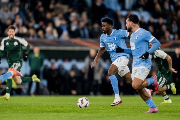 251106 Emmanuel Ekong of Malmö FF during the UEFA Europa League football match between Malmö FF and Panathinaikos on November 6, 2025 in Malmö Photo Petter Arvidson BILDBYRAN kod PA PA1108 fotboll football soccer fotball uefa europa league europa league malmö ff panathinaikos bbeng  Copyright: PETTERxARVIDSON BB251106PA067