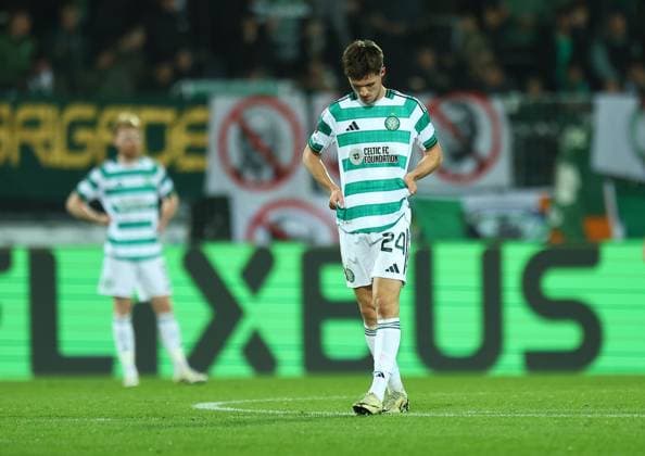 Johnny Kenny of Celtic reacts after conceding 3rd goal Midtjylland vs Celtic, UEFA Europa League, Group Stage, Football, MCH Arena, Herning, Denmark - 06 Nov 2025Herning MCH Arena Denmark EDITORIAL USE ONLY No use with unauthorised audio, video, data, fixture lists, club league logos or live services. Online in-match use limited to 120 images, no video emulation. No use in betting, games or single club league player publications.  Copyright: xMichaelxZemanek Shutterstockx 15642247ac