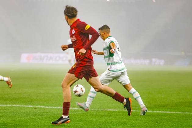 SALZBURG , 06-11-2025 , Red Bull Arena , season 2025 2026 , UEFA Europa League League phase . match between RB Salzburg and Go Ahead Eagles, Picture shows GA Eagles player Mathis Suray Salzburg - Go Ahead Eagles  x31890193x Copyright: