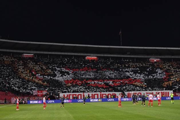 CRVENA ZVEZDA vs LOSC LILLE SUPPORTERS football Crvena zvezde vs LOSC Lille UEFA Europa League at Rajko Mitic stadium, Belgrade 06.11.2025 Foto: FOOTBALL, UEFA EUROPA LEAGUE, CRVENA ZVEZDA, RED STAR, LOSC LILLE Belgrade Rajko Mitic stadium Serbia Copyright: xMarkoxMetlas xMNxPressx