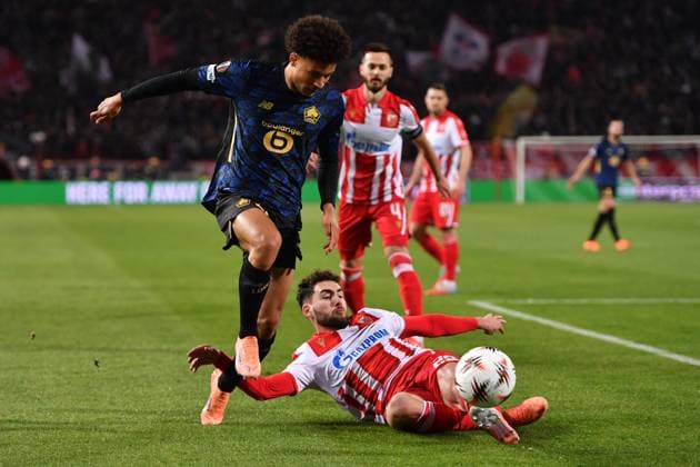 CRVENA ZVEZDA vs LOSC LILLE TIAGO SANTOS vs NAYAIR TIKNIZYAN Najair Tiknizjan football Crvena zvezde vs LOSC Lille UEFA Europa League at Rajko Mitic stadium, Belgrade 06.11.2025 Foto: FOOTBALL, UEFA EUROPA LEAGUE, CRVENA ZVEZDA, RED STAR, LOSC LILLE Belgrade Rajko Mitic stadium Serbia Copyright: xMarkoxMetlas xMNxPressx