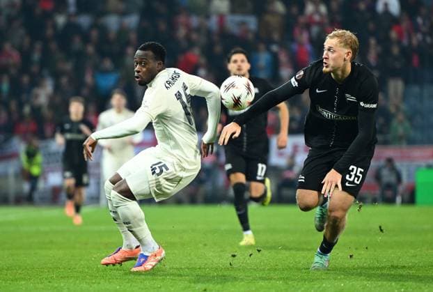 Arnaud Kalimuendo of Nottingham Forest is challenged by Niklas Geyrhofer of Sturm Graz Sturm Graz v Nottingham Forest, UEFA Europa League, Group Stage, Football, Merkur Arena, Graz, Austria - 06 Nov 2025Graz Merkur Arena Austria EDITORIAL USE ONLY No use with unauthorised audio, video, data, fixture lists, club league logos or live services. Online in-match use limited to 120 images, no video emulation. No use in betting, games or single club league player publications. Copyright: xChristianxBruna Shutterstockx 15642254t