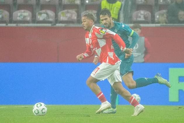 Armindo Sieb 1 FSV Mainz 05, 11 vs Luca Ranieri AC Florence 06 11 2025 1 FSV Mainz 05 vs AC Florence MEWA Arena, Europa Conference League