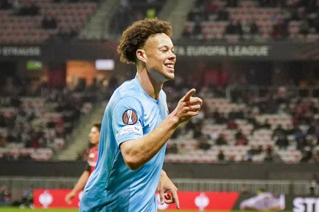 Football, UEFA Europa League 2025 26, Matchday 4 OGC Nice vs SC Freiburg Allianz Riviera Nice, France Goal and goal celebration to 1 3 by Derry Scherhant SC Freiburg, 07 Joy, emotions, jubilation Copyright: xJOERANxSTEINSIEKx