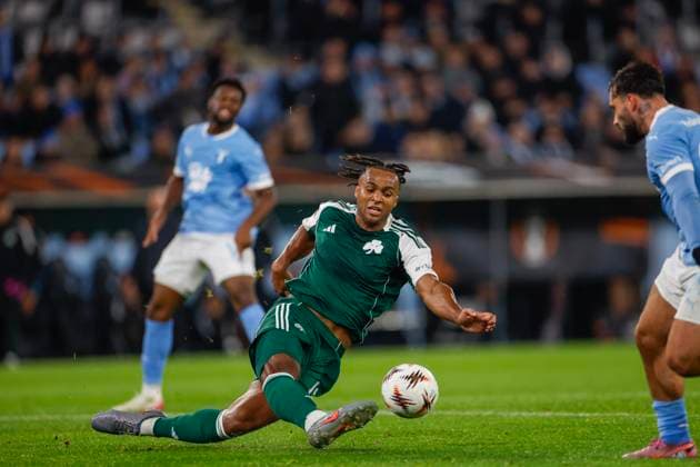 MALMÖ, SWEDEN 20251106 Panathinaikos Erik Palmer Brown saves a goal for Malmö during Thursday s Europa League fourth round soccer match between Malmö FF and Panathinaikos at Eleda Stadium MALMÖ SWEDEN x10600x  Copyright: xAndreasxHillergren TTx EUROPE LEAGUE MALMÖ FF - PANATHINAIKOS
