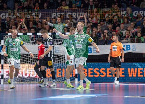 Handball, Men, Season 2025 2026, DHB Cup Round of 16, Füchse Berlin ThSV Eisenach, Matthes Langhoff Füchse Berlin , 06 11 2025, Copyright: xSebastianxRäppold MatthiasxKochx