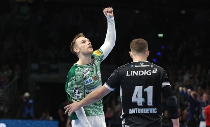 Mathias Gidsel celebrates after scoring, Vukasin Antonijevic joy emotion jubilation Sport Handball DHB Pokal Round of 16 Men Season 2025 2026 06 11 2025 Füchse Berlin vs ThSV Eisenach