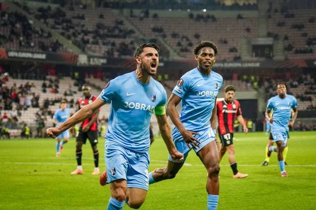 Football, UEFA Europa League 2025 26, Matchday 4 OGC Nice vs SC Freiburg Allianz Riviera Nice, France Goal and celebration to 1-2 by Vincenzo Grifo SC Freiburg, 32 from the penalty spot Joy, emotion, jubilation Copyright: xJOERANxSTEINSIEKx