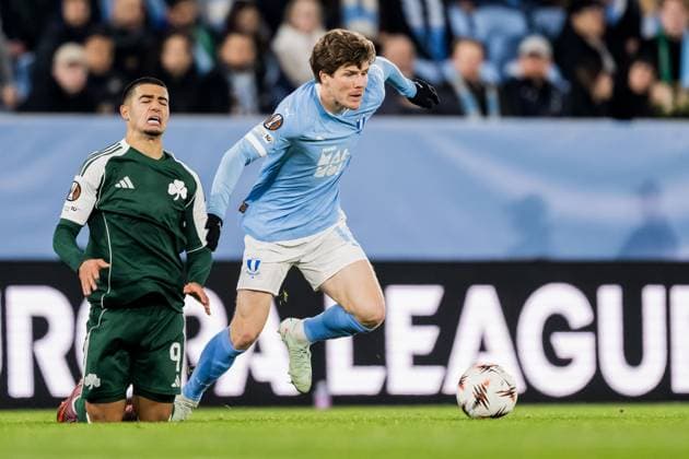 251106 Anass Zaroury of Panathinaikos and Oliver Berg of Malmö FF during the UEFA Europa League football match between Malmö FF and Panathinaikos on November 6, 2025 in Malmö Photo Petter Arvidson BILDBYRAN kod PA PA1108 fotboll football soccer fotball uefa europa league europa league malmö ff panathinaikos bbeng bbauto  Copyright: PETTERxARVIDSON BB251106PA133