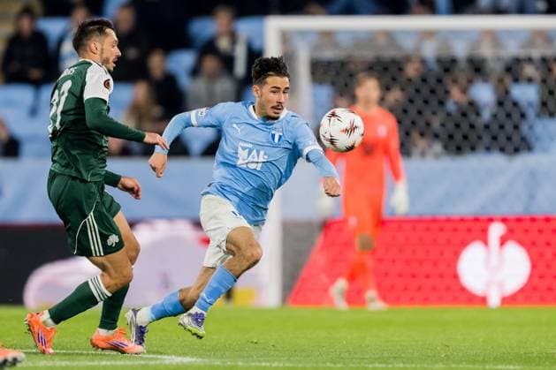 251106 Adrian Skogmar of Malmö FF during the UEFA Europa League football match between Malmö FF and Panathinaikos on November 6, 2025 in Malmö Photo Petter Arvidson BILDBYRAN kod PA PA1108 fotboll football soccer fotball uefa europa league europa league malmö ff panathinaikos bbeng bbauto  Copyright: PETTERxARVIDSON BB251106PA134
