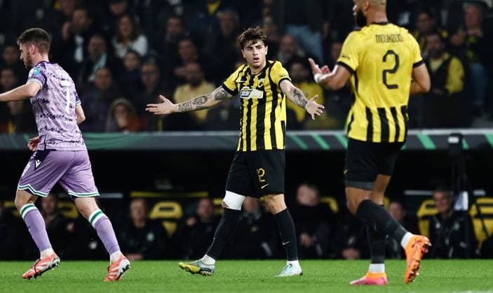 UEFA Europa Conference League Group Phase, OPAP Arena, Athens, Greece 6 11 2025 AEK Athens vs Shamrock Rovers Lazaros Rota of AEK Athens reacts after his side conceded a goal Lazaros Rota reacts after his side conceded a goal 6 11 2025  Copyright: x INPHOx PER_4927