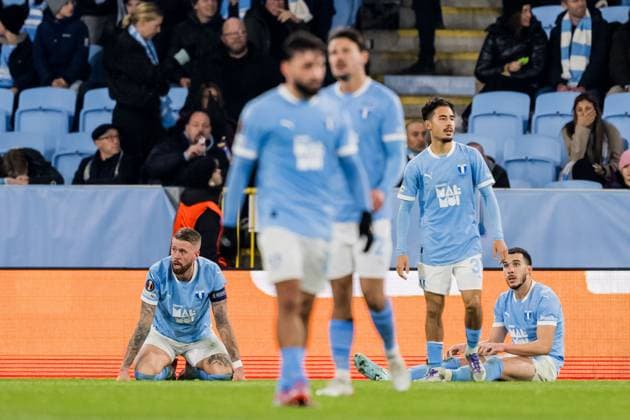 251106 Pontus Jansson, Adrian Skogmar, and Andrej Djuric of Malmö FF look dejected after 0 1 during the UEFA Europa League football match between Malmö FF and Panathinaikos on November 6, 2025 in Malmö Photo Petter Arvidson BILDBYRAN kod PA PA1108 fotboll football soccer fotball uefa europa league europa league malmö ff panathinaikos bbeng bbauto depp  Copyright: PETTERxARVIDSON BB251106PA143