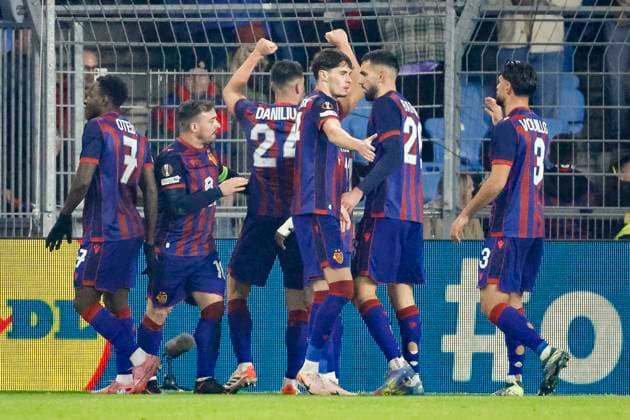 Goal celebration FC Basel at 2 1 by Xherdan Shaqiri FC Basel, 10 , Switzerland, Football, UEFA Europa League, Matchday 4, 2025 2026, FC Basel vs FCSB Bucharest, 06 11 2025, Sankt Jakob Park, Basel, Switzerland Basel Sankt Jakob Park Canton Basel City Switzerland Copyright: xGrantxHubbsx