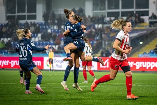 GPFBL TSG Hoffenheim SC Freiburg 06 11 2025 Marie Steiner 19 TSG Hoffenheim Women cheers emotionally in the foreground while Lisa Karl 2 SC Freiburg Women runs in the background GPFBL TSG Hoffenheim vs SC Freiburg on 06 11 2025 at Dietmar Hopp Stadium in Hoffenheim Copyright: xBEAUTIFULxSPORTS Gelhardtx