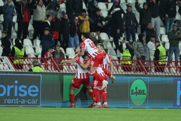 DirectWeb - europa league - foot - Belgrade - losc PHOTOPQR VOIX DU NORD Pascal Bonniere ; 06 11 2025 ; No Dam Belgrade , le 06 novembre 2025 europa league 2025 Ã toile rouge de Belgrade losc ( Lille ) . photo Pascal Bonniere France  Copyright: xPHOTOPQR VOIXxDUxNORD MAXPPPxPascalxBonnierex 20251106VDN0834 20251106VDN0834