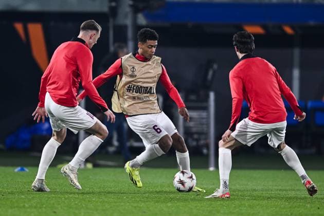 251106 Japhet Sery Larsen of Brann ahead of the Europa League football match between Bologna and Brann on November 6, 2025 in Bologna Photo Image Photo BILDBYRAN kod XY XY0083 fotboll football soccer fotball uefa europa league europa league bologna brann bbeng  Copyright: ImagexPhoto BB251106ZG003