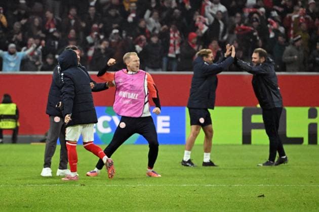 06 11 2025, xsltx, Football UEFA Conference League, FSV Mainz 05 AC Florence v l jubilation, joy about the victory DFL DFB REGULATIONS PROHIBIT ANY USE OF PHOTOGRAPHS as IMAGE SEQUENCES and or QUASI VIDEO Mainz