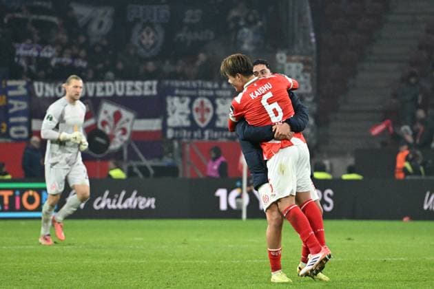 06 11 2025, xsltx, Football UEFA Conference League, FSV Mainz 05 AC Florence v l jubilation, joy about the victory DFL DFB REGULATIONS PROHIBIT ANY USE OF PHOTOGRAPHS as IMAGE SEQUENCES and or QUASI VIDEO Mainz