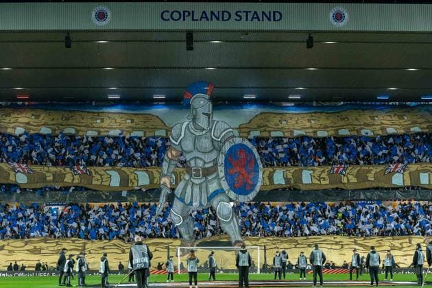 Rangers v Roma Europa League 06 11 2025. Rangers fans display a huge tifo covering the Copland Stand as the players come out of the tunnel ahead of the UEFA Europa League Rangers vs AS Roma, Ibrox Stadium, Glasgow, Scotland. 6 November 2025. Govan Ibrox Stadium Glasgow Scotland Editorial use only , Copyright: xColinxPoultneyx PSI-23179-0003