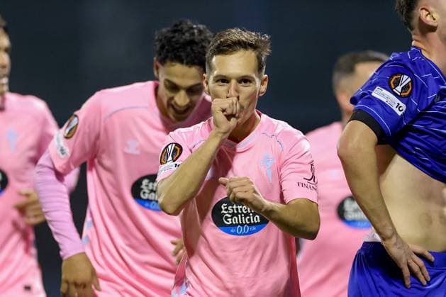 GNK Dinamo v Real Club Celta - UEFA Europa League 2025 26 League Phase MD4 ZAGREB, CROATIA - NOVEMBER 6: Bryan Zaragoza od Real Club Celta celebrates a goal during the UEFA Europa League 2025 26 League Phase MD4 match between GNK Dinamo and Real Club Celta at Stadion Maksimir on November 6, 2025 in Zagreb, Croatia.  SanjinxStrukic PIXSELL