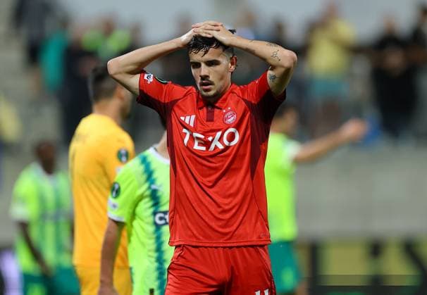 Nicolas Milanovic of Aberdeen reacts after a missed opportunity AEK Larnaca v Aberdeen, UEFA Conference League, Group Stage, Football, AEK Arena, Larnaca, Cyprus - 06 Nov 2025Larnaca AEK Arena Cyprus EDITORIAL USE ONLY No use with unauthorised audio, video, data, fixture lists, club league logos or live services. Online in-match use limited to 120 images, no video emulation. No use in betting, games or single club league player publications. Copyright: xCharaxSavvides Shutterstockx 15642241dg