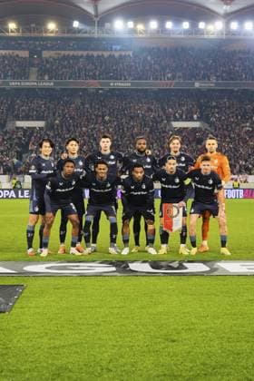 UEFA Europa League: VfB Stuttgart v Feyenoord Stuttgart - Ayase Ueda of Feyenoord, Givairo Read of Feyenoord, Tsuyoshi Watanabe of Feyenoord, Goncalo Borges of Feyenoord, Anel AhmedHozic of Feyenoord, Quinten Timber of Feyenoord, Cyle Larin of Feyenoord, Annis Hadj Moussa of Feyenoord, Luciano Valente of Feyenoord, Gijs Smal of Feyenoord and Goalkeeper Timon Wellenreuther of Feyenoord during the fourth match of the UEFA Europa League 2025 2026. The match is set between VfB Stuttgart and Feyenoord at Neckarstadion, MHP Arena on 6 November 2025 in Stuttgart, Germany. Copyright: xTomxBodex