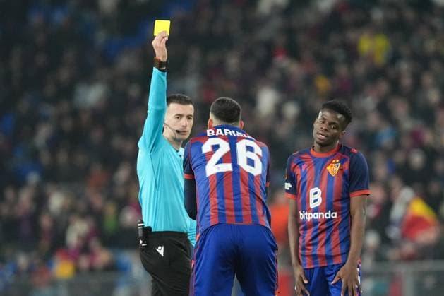 Switzerland UEFA Europa League 2025 26, FC Basel 1893 vs FCSB Bucharest St Jakob Park, Basel Adrian Leon Barisic 26 Basel with yellow card after foul against Darius Olaru 27 Bucharest Basel St Jakob Park Basel Switzerland Copyright: xKjetilxWaberx