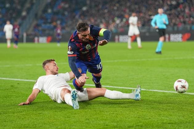 Switzerland UEFA Europa League 2025 26, FC Basel 1893 vs FCSB Bucharest St Jakob Park, Basel Darius Olaru 27 Bucharest with a foul against Xherdan Shaqiri 10 Basel Basel St Jakob Park Basel Switzerland Copyright: xKjetilxWaberx