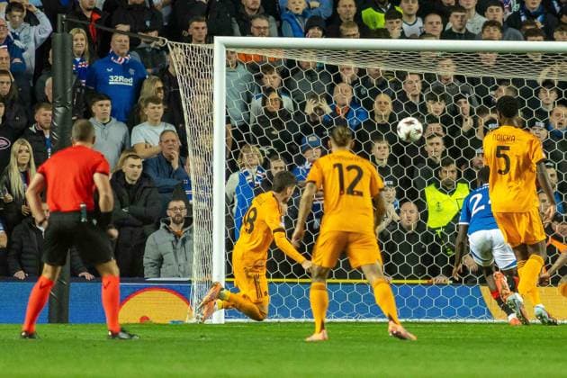 Rangers v Roma Europa League 06 11 2025. GOAL! 0-1 Matias SoulÃ of AS Roma headers home at the back post during the UEFA Europa League Rangers vs AS Roma, Ibrox Stadium, Glasgow, Scotland. 6 November 2025. Govan Ibrox Stadium Glasgow Scotland Editorial use only , Copyright: xColinxPoultneyx PSI-23179-0008