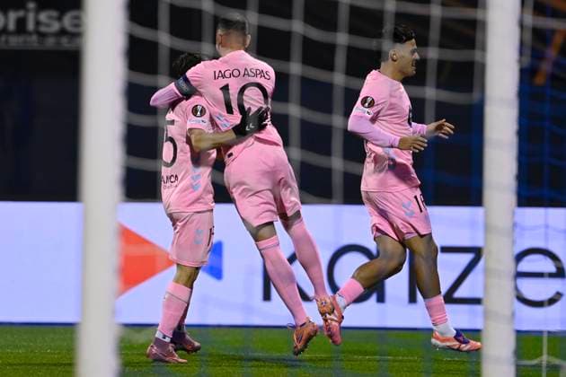 Croatia, Zagreb, 061125. Pablo Duran celebrates the goal at the UEFA Europa League 4th round match, GNK Dinamo - RC Celta de Vigo. Photo: Ronald Gorsic CROPIX Zagreb Copyright: xxRonaldxGorsicx xCROPIXx rg_dinamo_celta22-061125