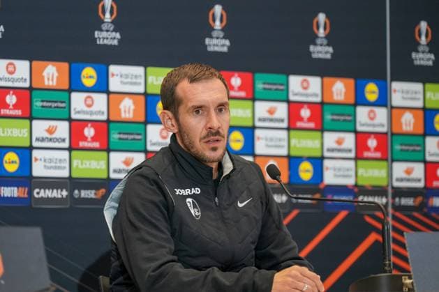 Football, UEFA Europa League 2025 26, Matchday 4 OGC Nice vs SC Freiburg Allianz Riviera Nice, France Julian Schuster SC Freiburg, Coach Press conference, Media Copyright: xJOERANxSTEINSIEKx