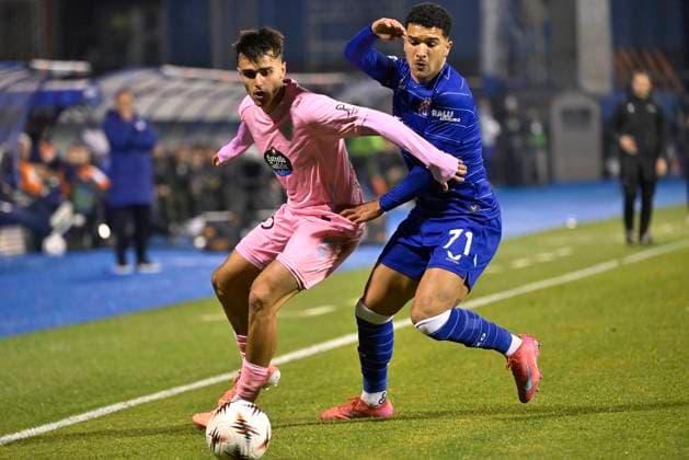 Croatia, Zagreb, 061125. Players Miguel Roman Gonzalez and Monsef Bakrar at the UEFA Europa League 4th round match, GNK Dinamo - RC Celta de Vigo. Photo: Ronald Gorsic CROPIX Zagreb Copyright: xxRonaldxGorsicx xCROPIXx rg_dinamo_celta53-061125