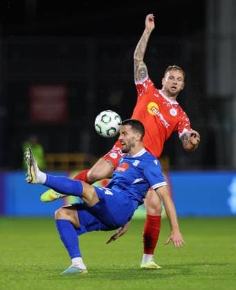 UEFA Europa Conference League Group Phase, Tallaght Stadium, Dublin 6 11 2025 Shelbourne vs Drita Shelbourne s Paddy Barrett with Albert Dabiqaj of Drita Paddy Barrett with Albert Dabiqaj 6 11 2025  Copyright: x INPHO RyanxByrnex RB1_2296