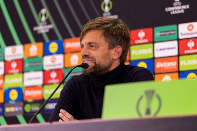 UECL 1 FSV Mainz 05 AC Florence Coach Daniele Galloppa AC Florence, Fiorentina answers reporters questions at the press conference after the UEFA Conference League match between 1 FSV Mainz 05 and AC Florence on matchday 3 at the MEWA Arena Mainz on 06 11 2025 Copyright: xBEAUTIFULxSPORTS Hahnex