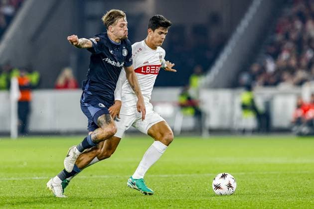 STUTTGART , 06-11-2025 , MHP Arena , season 2025 2026 , UEFA Europa League League phase match between Vfb Stuttgart and Feyenoord , Picture shows Feyenoord player Luciano Valente and Stuttgart player Chema Andres Stuttgart - Feyenoord  x31891970x Copyright: