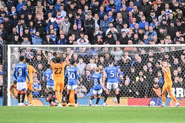 Rangers v A.S. Roma UEFA Europa League Matias Soule of A.S. Roma scores their sides first goal of the match during the UEFA Europa League match at Ibrox Stadium, Glasgow UK Newspapers OUT Copyright: xJamiexJohnstonx FIL-22472-0059